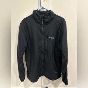Men’s mid weight Columbia Titanium jacket